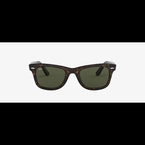 Ray-Ban Wayfarer